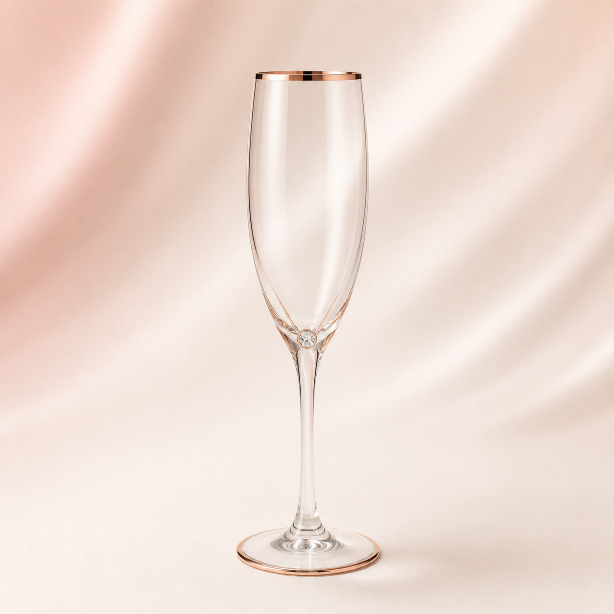 Taça transparente com acabamento rosé gold